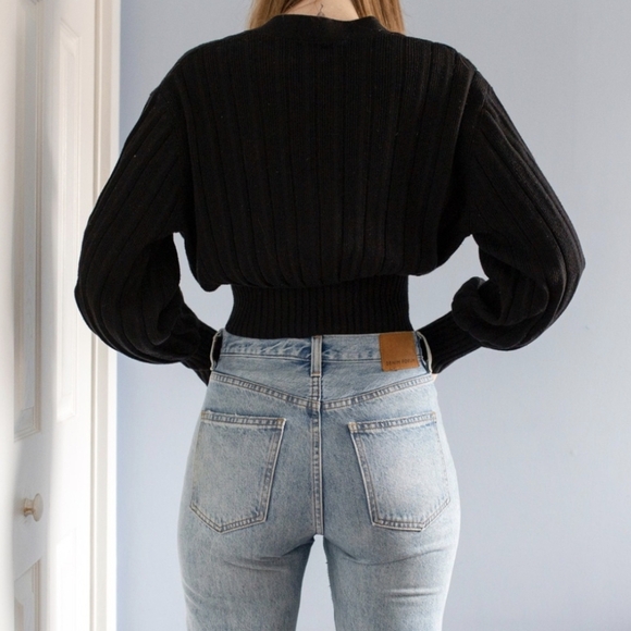 WILFRED Plunge Front Thais Cardigan Sweater Black Merino Wool Aritzia XS - Picture 4 of 11